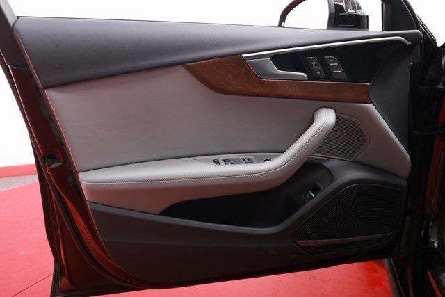 2022 Audi A4 40 Premium Plus photo