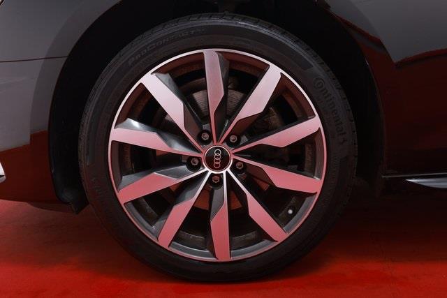 2022 Audi A4 40 Premium Plus photo