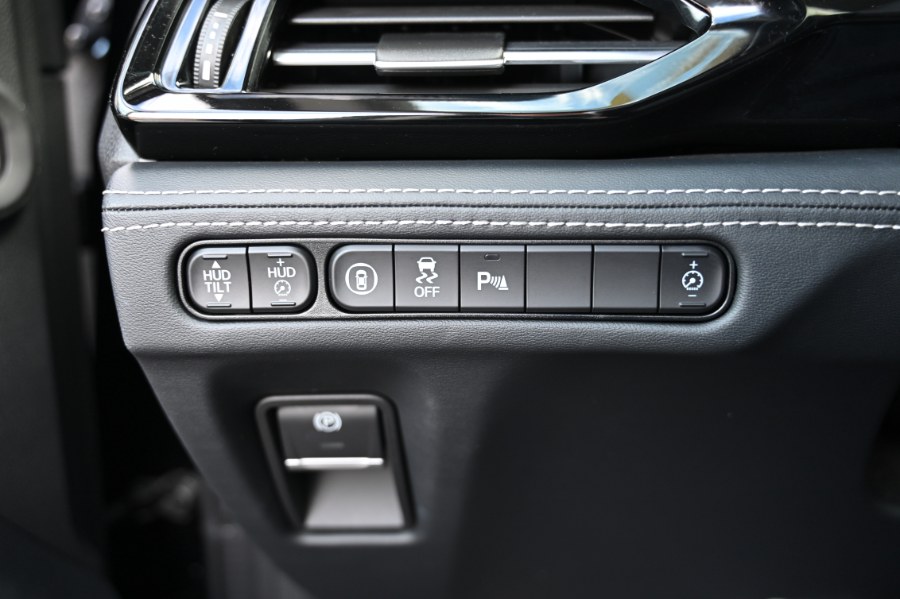 2022 Acura MDX SH-AWD w/Advance Package photo