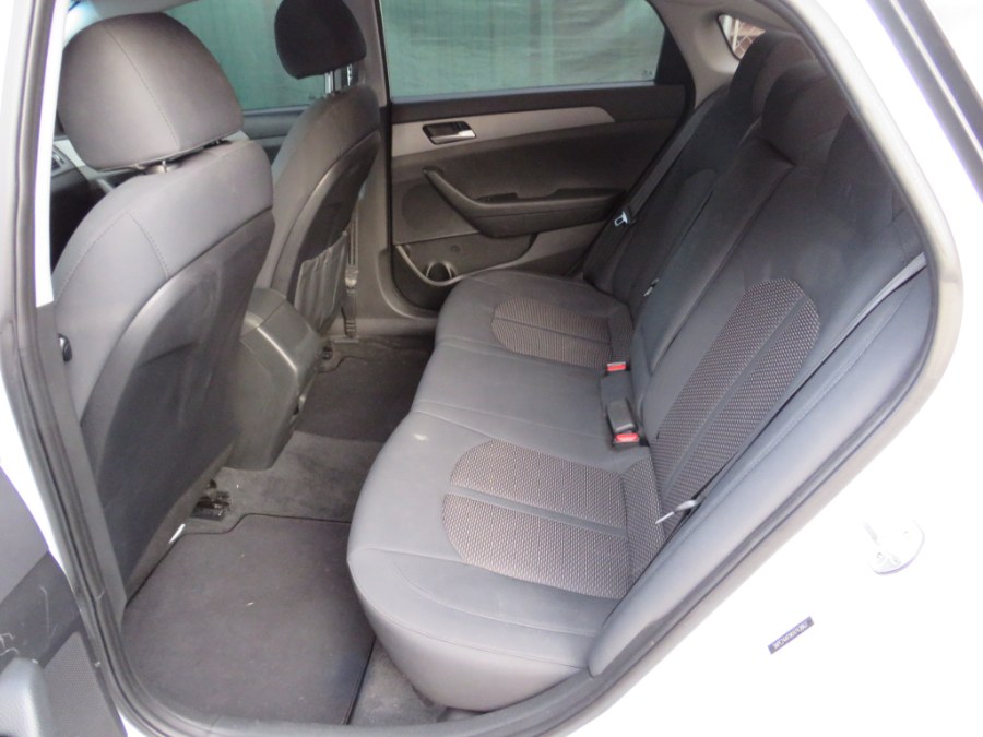 2019 Hyundai Sonata SE 2.4L photo