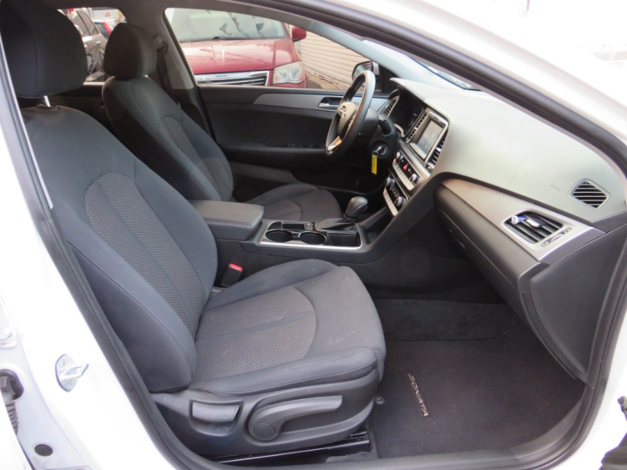 2019 Hyundai Sonata SE 2.4L photo