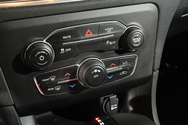 2018 Dodge Charger SXT photo