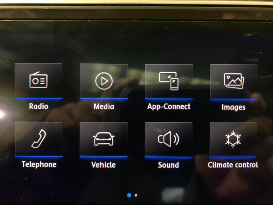 2020 Volkswagen Tiguan 2.0T SE R-Line Black 4MOTION photo