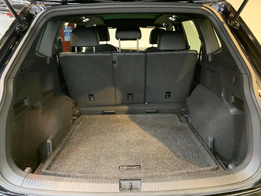2020 Volkswagen Tiguan 2.0T SE R-Line Black 4MOTION photo