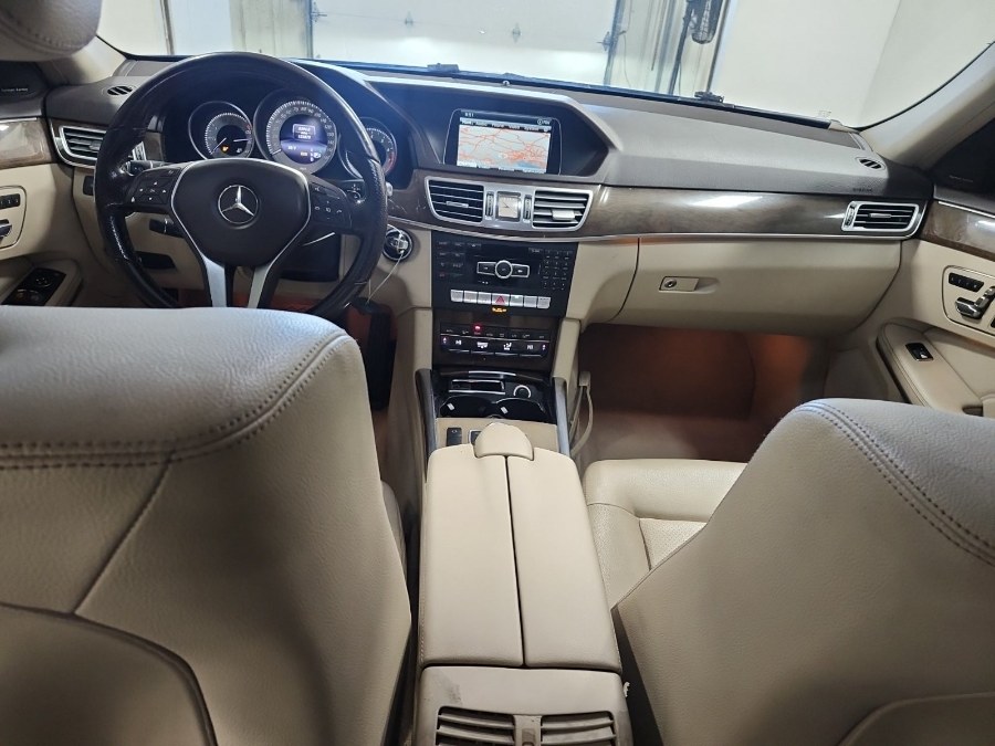2014 Mercedes-Benz E-Class E350 Luxury photo