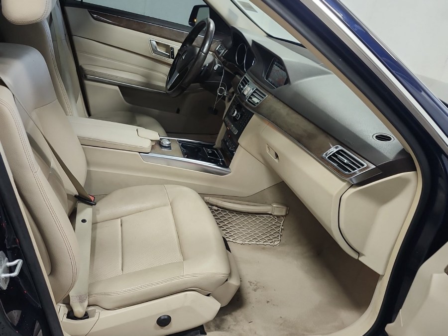 2014 Mercedes-Benz E-Class E350 Luxury photo