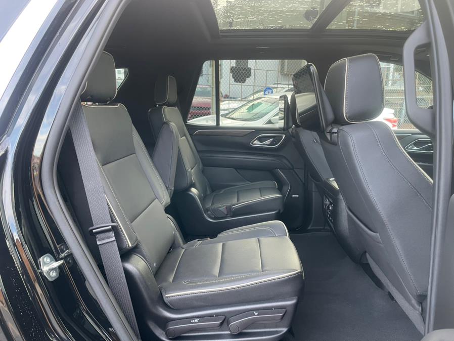 2023 Chevrolet Tahoe 4WD 4dr Premier photo