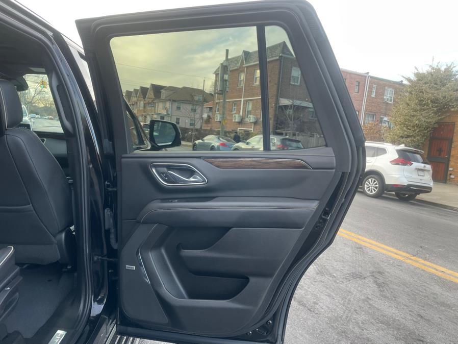 2023 Chevrolet Tahoe 4WD 4dr Premier photo