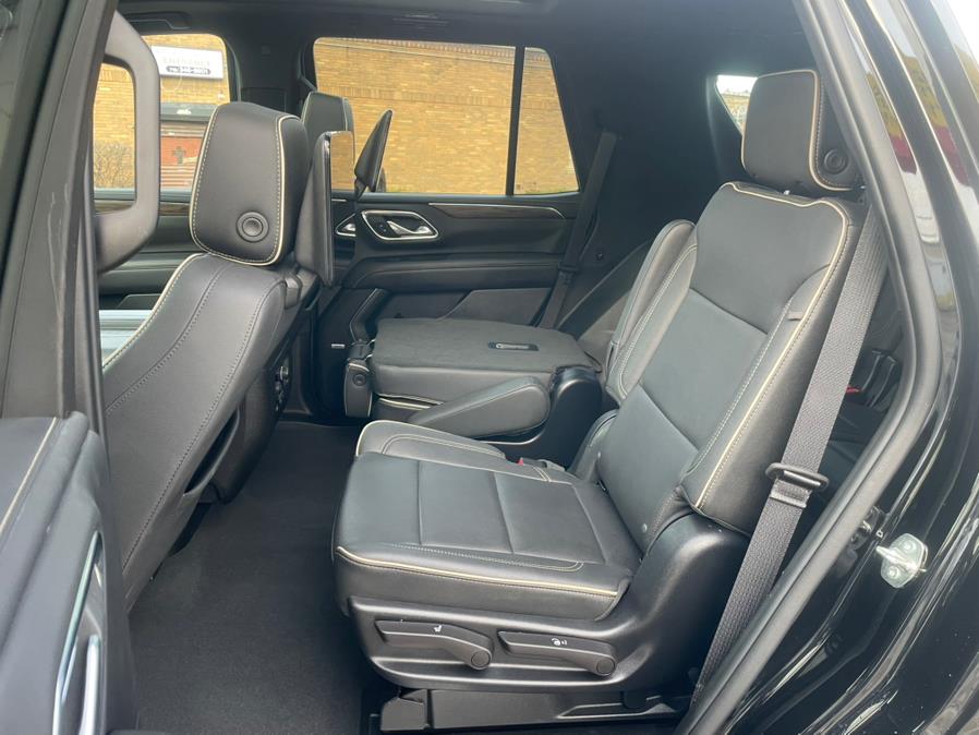 2023 Chevrolet Tahoe 4WD 4dr Premier photo