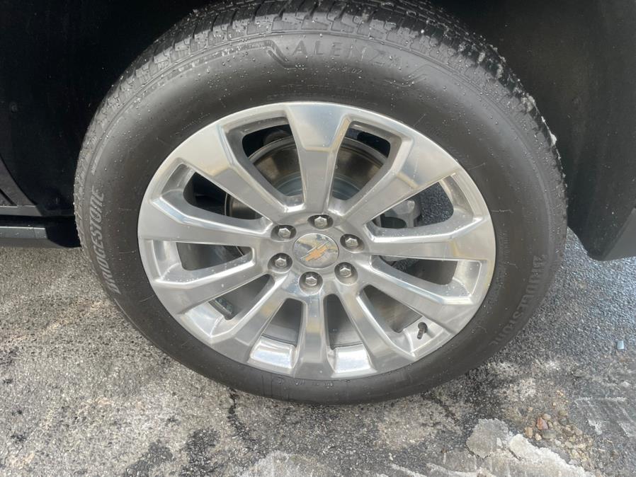 2023 Chevrolet Tahoe 4WD 4dr Premier photo