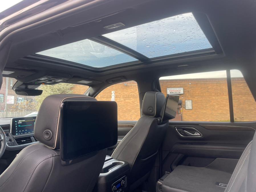 2023 Chevrolet Tahoe 4WD 4dr Premier photo