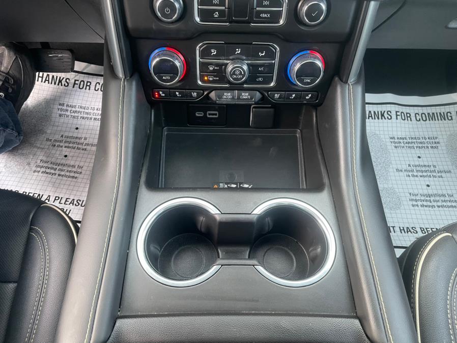 2023 Chevrolet Tahoe 4WD 4dr Premier photo