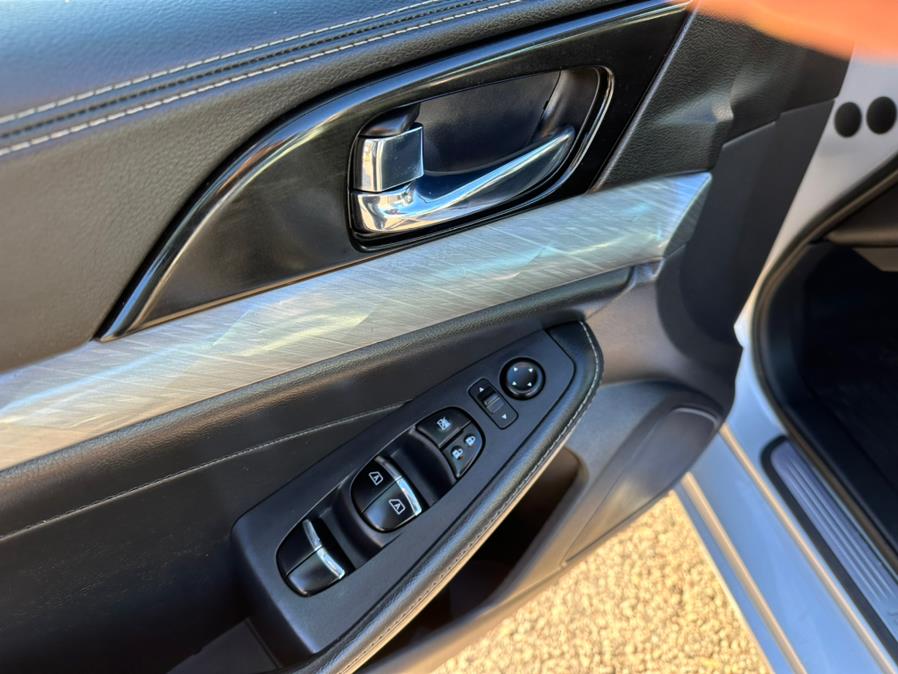 2018 Nissan Maxima SV 3.5L photo