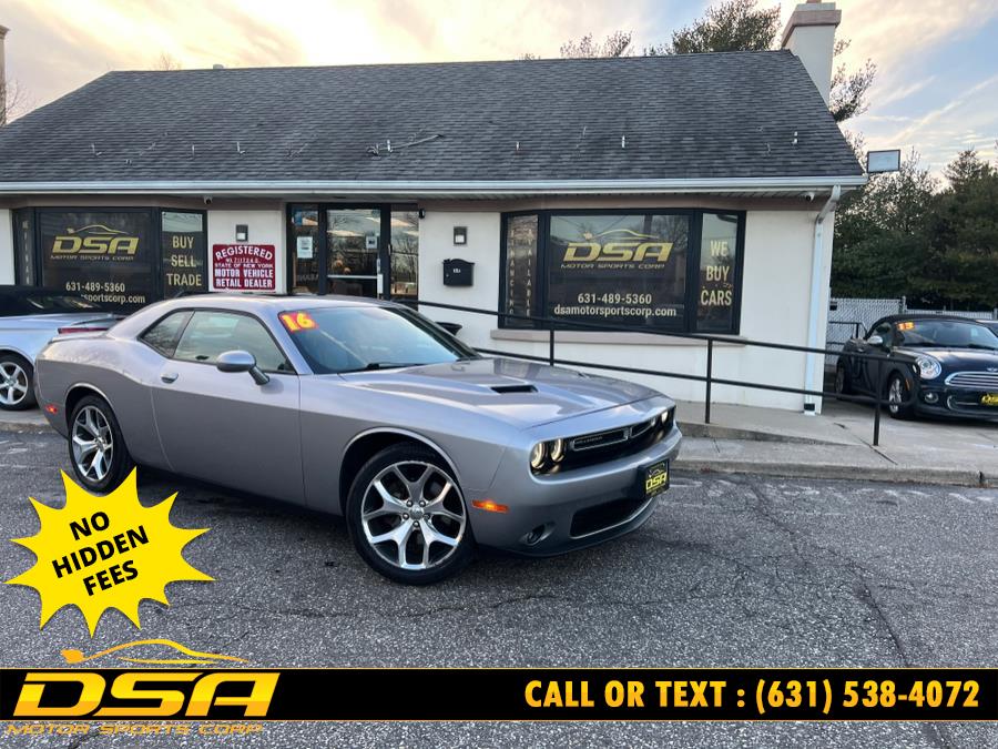 2016 Dodge Challenger 2dr Cpe SXT PLUS photo