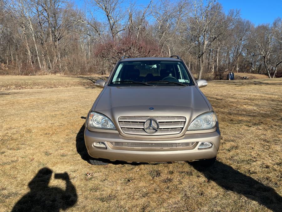 2002 Mercedes-Benz M-Class ML320 photo