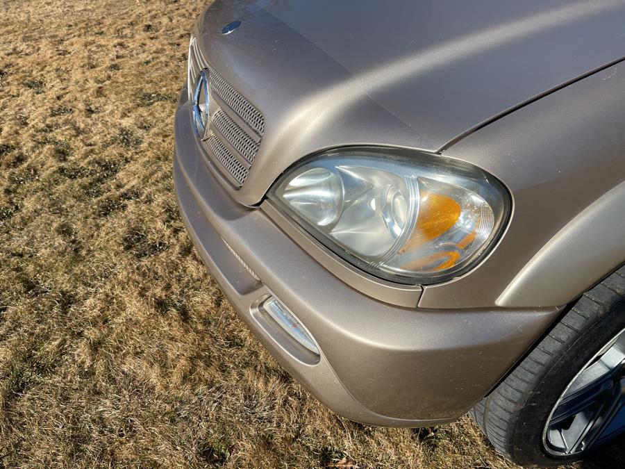 2002 Mercedes-Benz M-Class ML320 photo