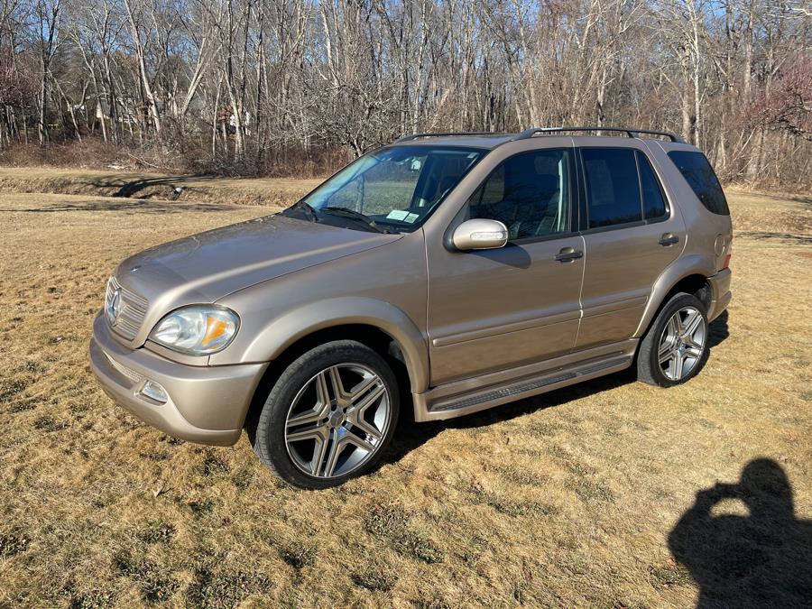 2002 Mercedes-Benz M-Class ML320 photo