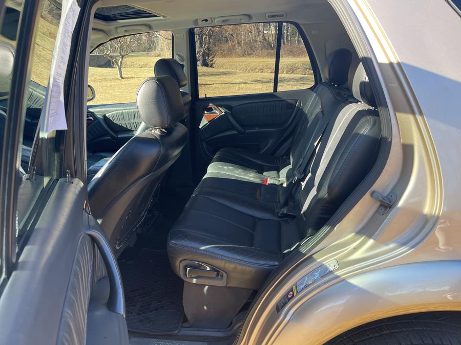 2002 Mercedes-Benz M-Class ML320 photo