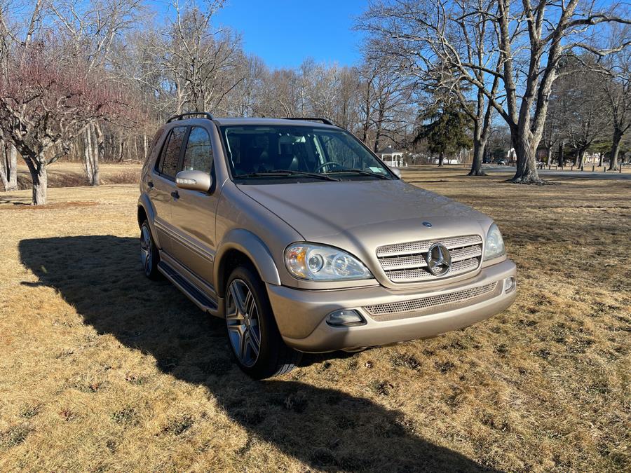 2002 Mercedes-Benz M-Class ML320 photo