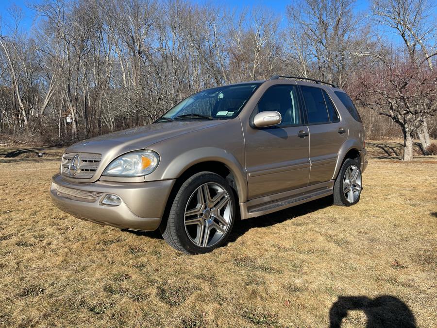 2002 Mercedes-Benz M-Class ML320 photo