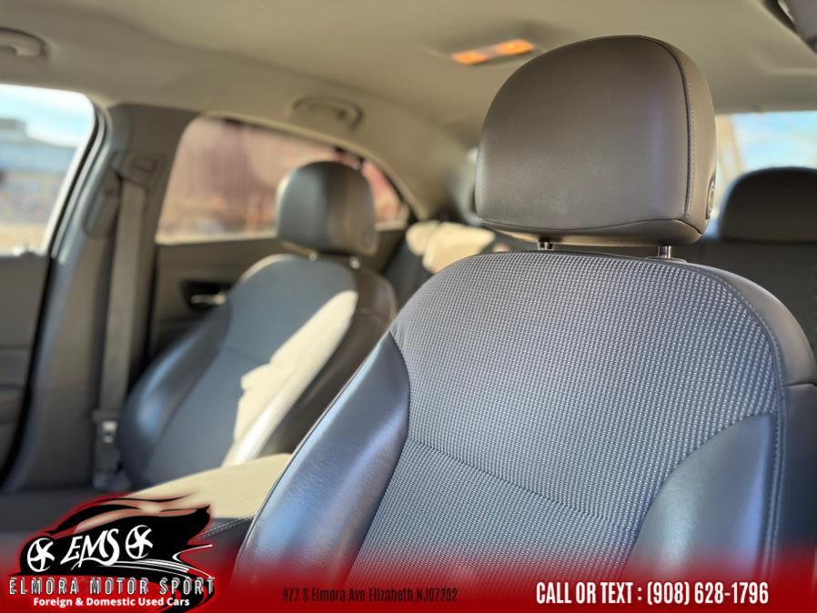 2014 Chevrolet Malibu LT photo
