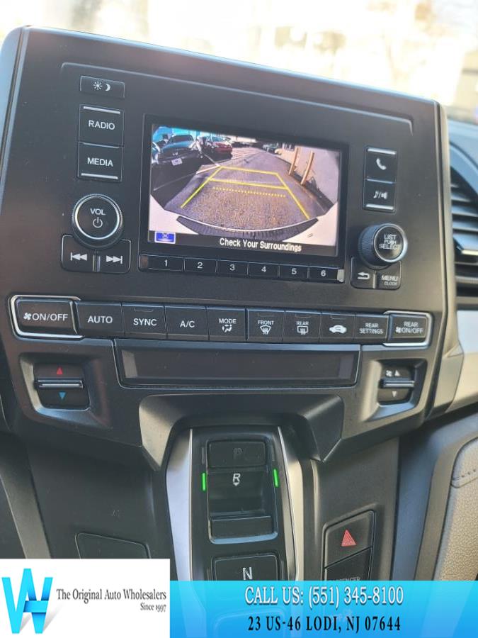2019 Honda Odyssey LX Auto photo