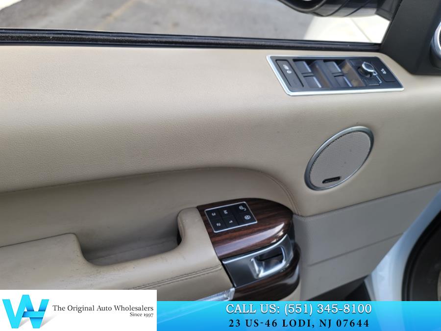 2016 Land Rover Range Rover 4WD 4dr Supercharged photo