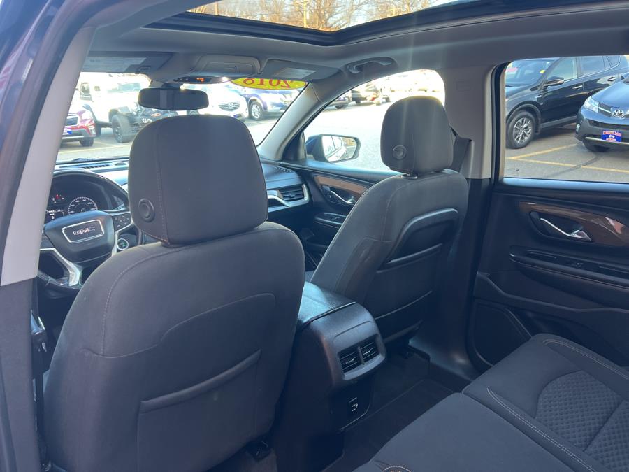 2018 GMC Terrain AWD 4dr SLE photo