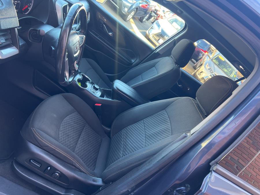 2018 GMC Terrain AWD 4dr SLE photo