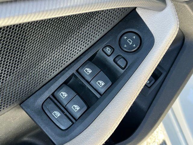 2021 BMW 2 Series 228i xDrive photo