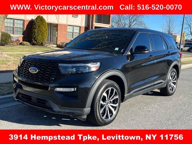 2021 Ford Explorer ST photo