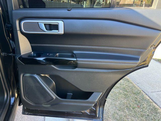 2021 Ford Explorer ST photo
