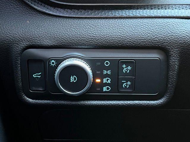 2021 Ford Explorer ST photo