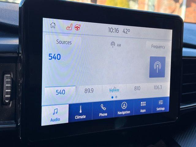 2021 Ford Explorer ST photo