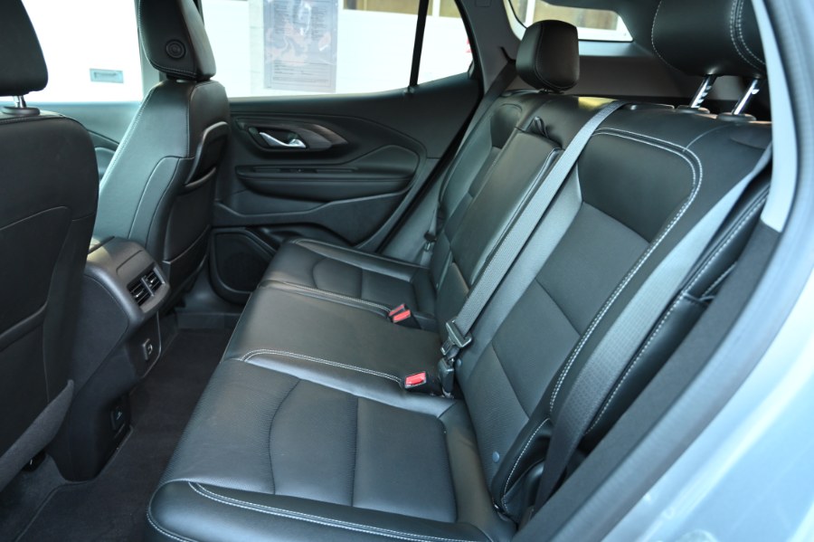 2024 GMC Terrain AWD 4dr SLT photo