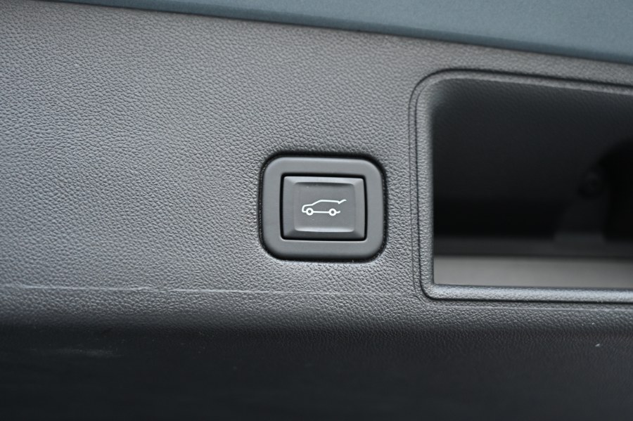 2024 GMC Terrain AWD 4dr SLT photo