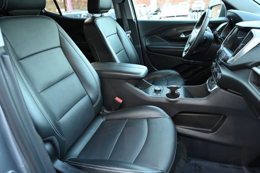 2024 GMC Terrain AWD 4dr SLT photo