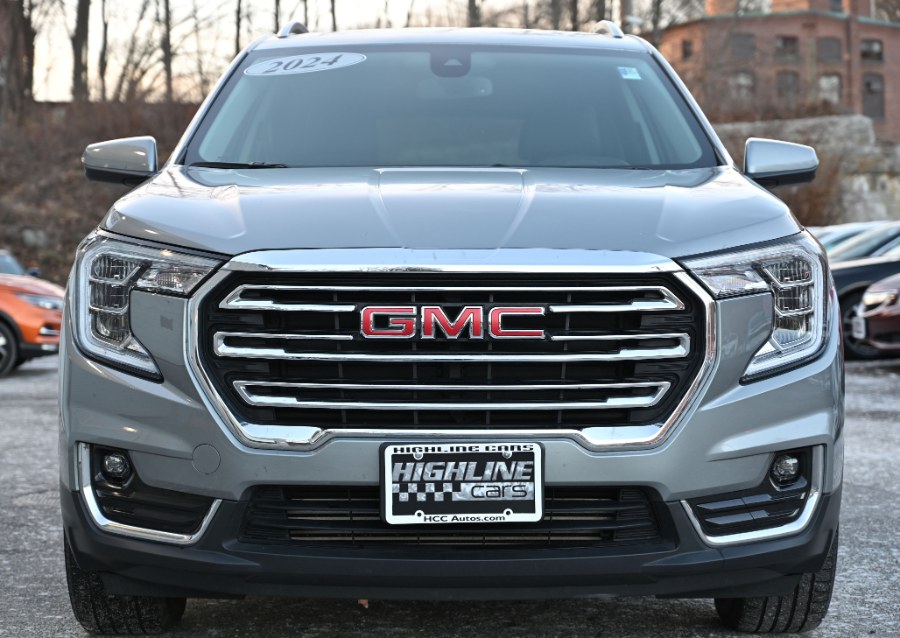 2024 GMC Terrain AWD 4dr SLT photo
