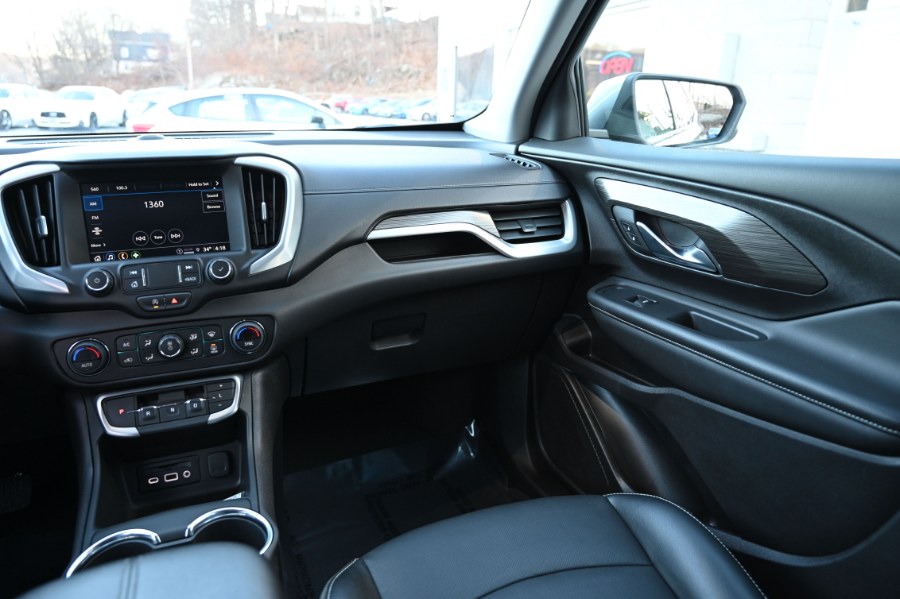 2024 GMC Terrain AWD 4dr SLT photo