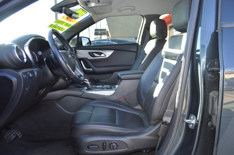 2019 Chevrolet Blazer FWD 4dr w/3LT photo