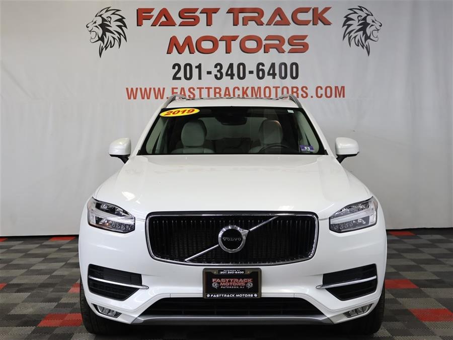 2019 Volvo XC90 T6 MOMENTUM photo