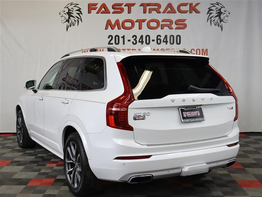 2019 Volvo XC90 T6 MOMENTUM photo