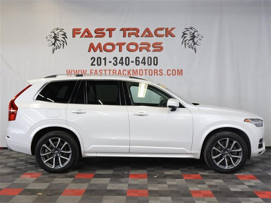 2019 Volvo XC90 T6 MOMENTUM photo