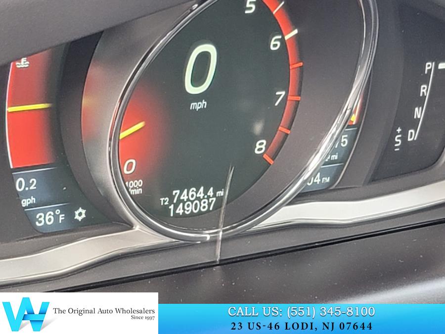 2015 Volvo XC60 2015.5 AWD 4dr T6 photo