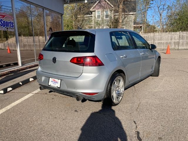 2017 Volkswagen Golf Gti S 6M 4-Door photo