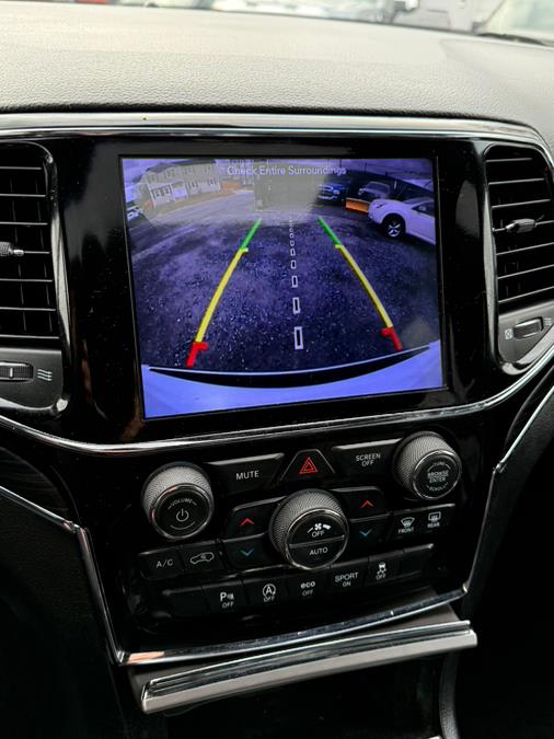 2019 Jeep Grand Cherokee Limited 4x4 photo