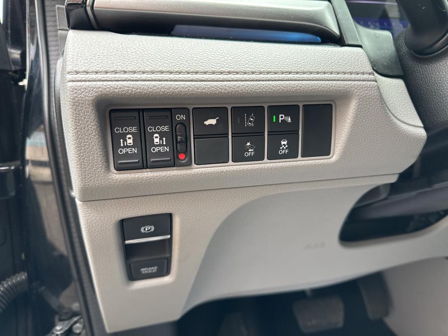 2018 Honda Odyssey Elite photo