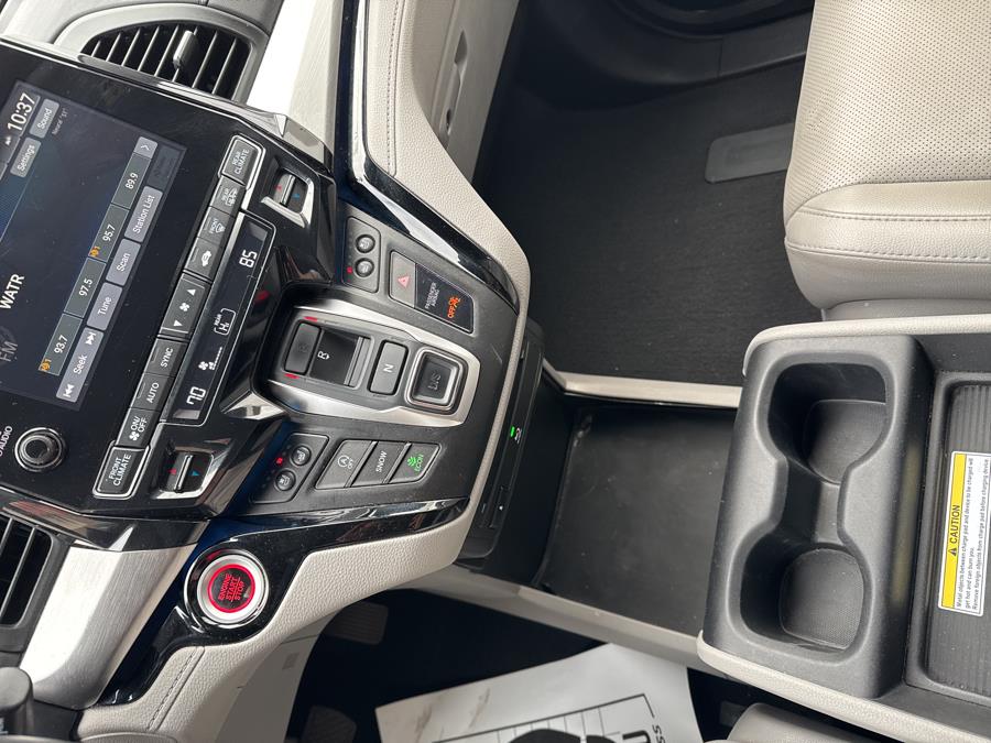 2018 Honda Odyssey Elite photo
