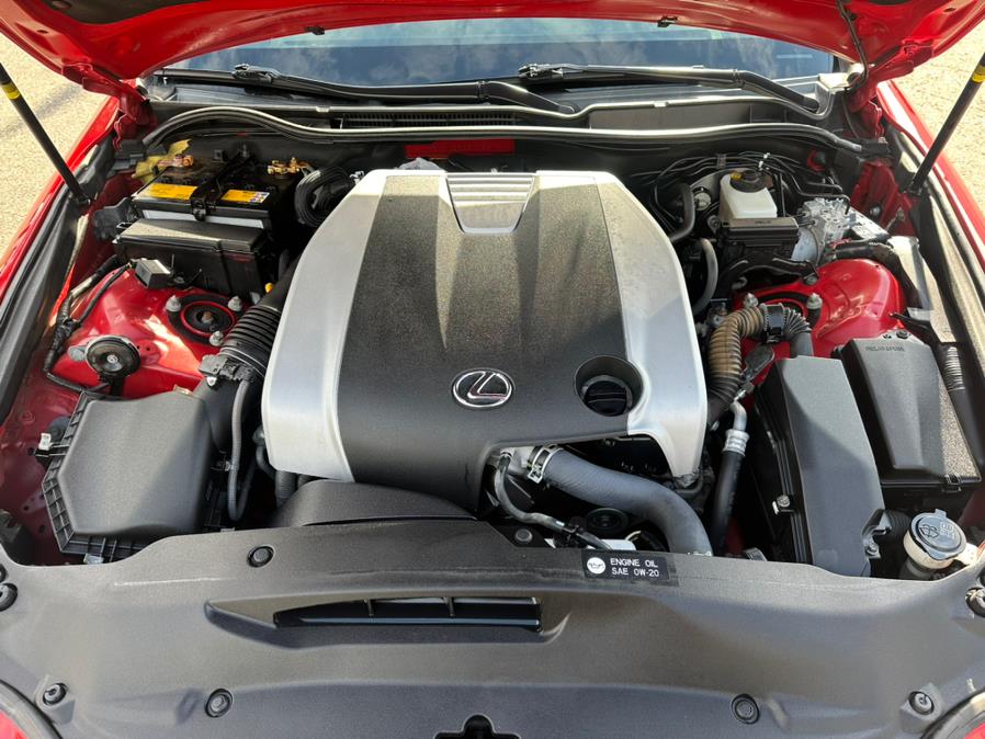 2016 Lexus IS 300 photo
