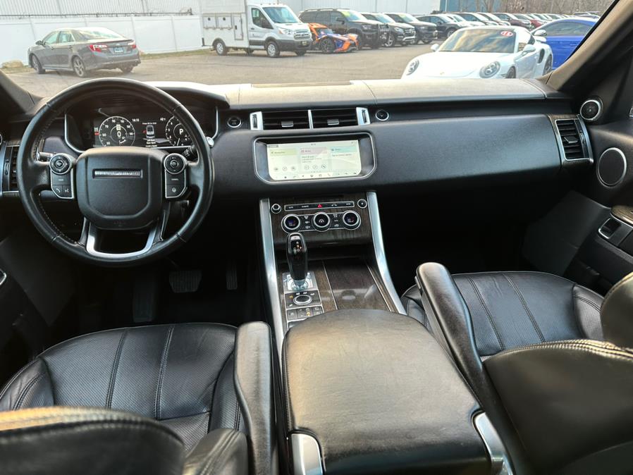 2017 Land Rover Range Rover Sport V6 Supercharged HSE photo